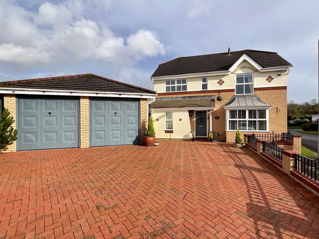 4 bed detached house for sale in Abbey Grove, Llantarnam, Cwmbran NP44, £460,000 Zoopla