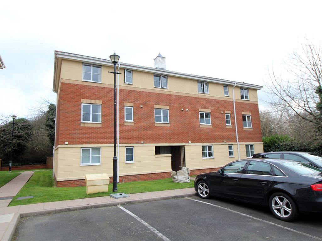 2 bed flat for sale in Elbow Street, Cradley Heath B64, £99,950 Zoopla