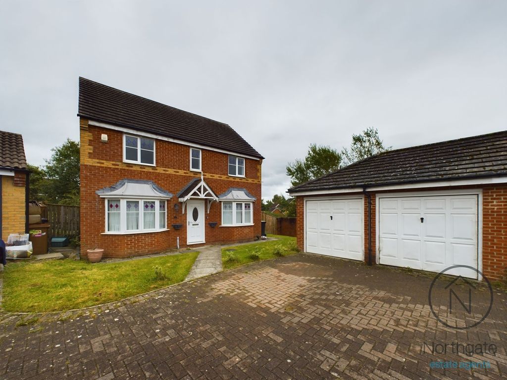 4 bed detached house for sale in Patenson Court, Newton Aycliffe DL5, £
