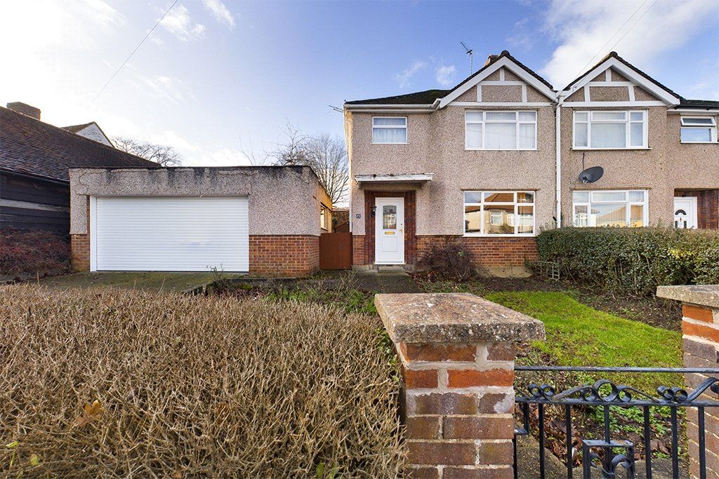 3 bed semidetached house for sale in Orchard Close, Ruislip HA4 Zoopla