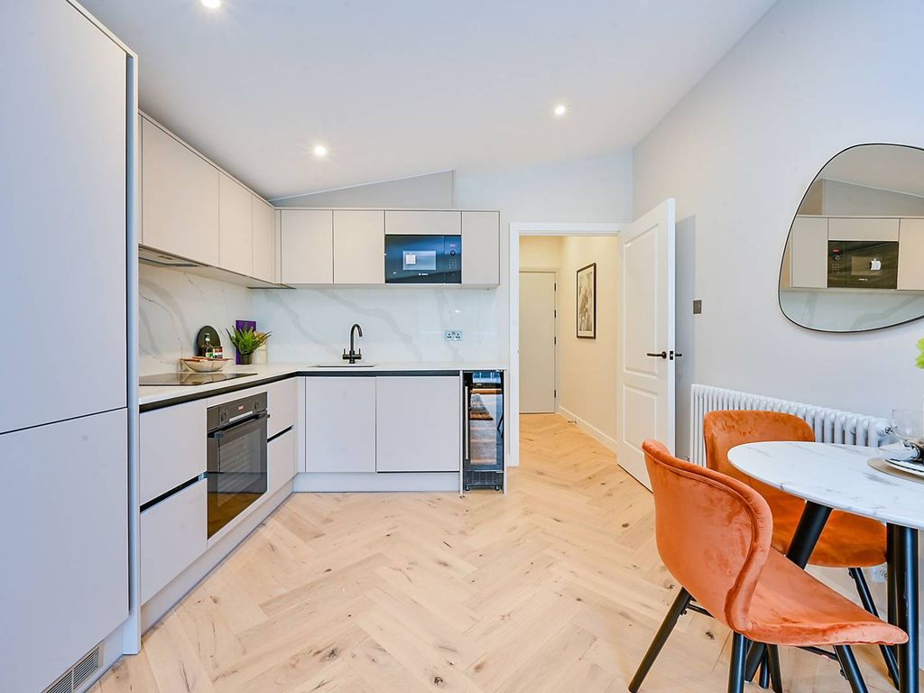 New home, 2 bed flat for sale in Inglis Road, Ealing Common W5, £699,950 Zoopla