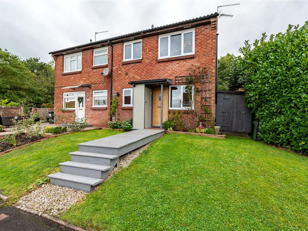 1 bed terraced house for sale in Rangeworthy Close, Walkwood, Redditch