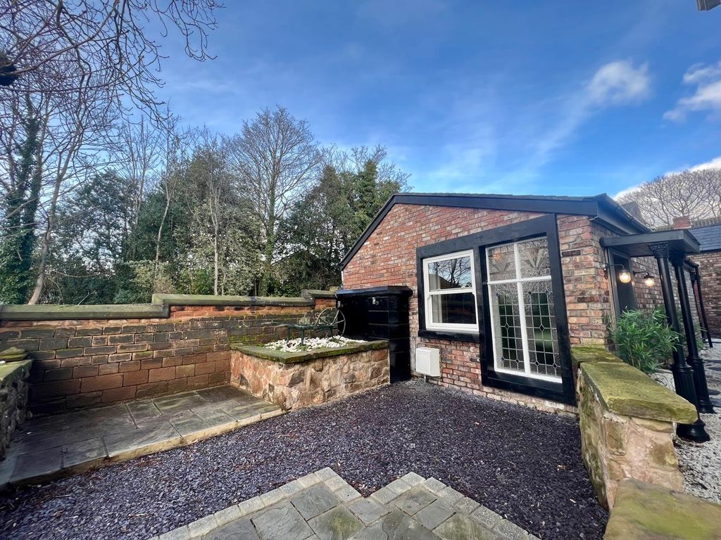 2 bed semidetached bungalow for sale in Hollystead House, Old Mill