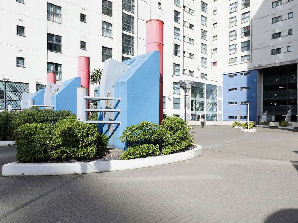 Churchill Way, Cardiff CF10  