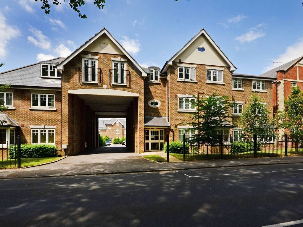 Woking Flat To Rent at Edward Benton blog