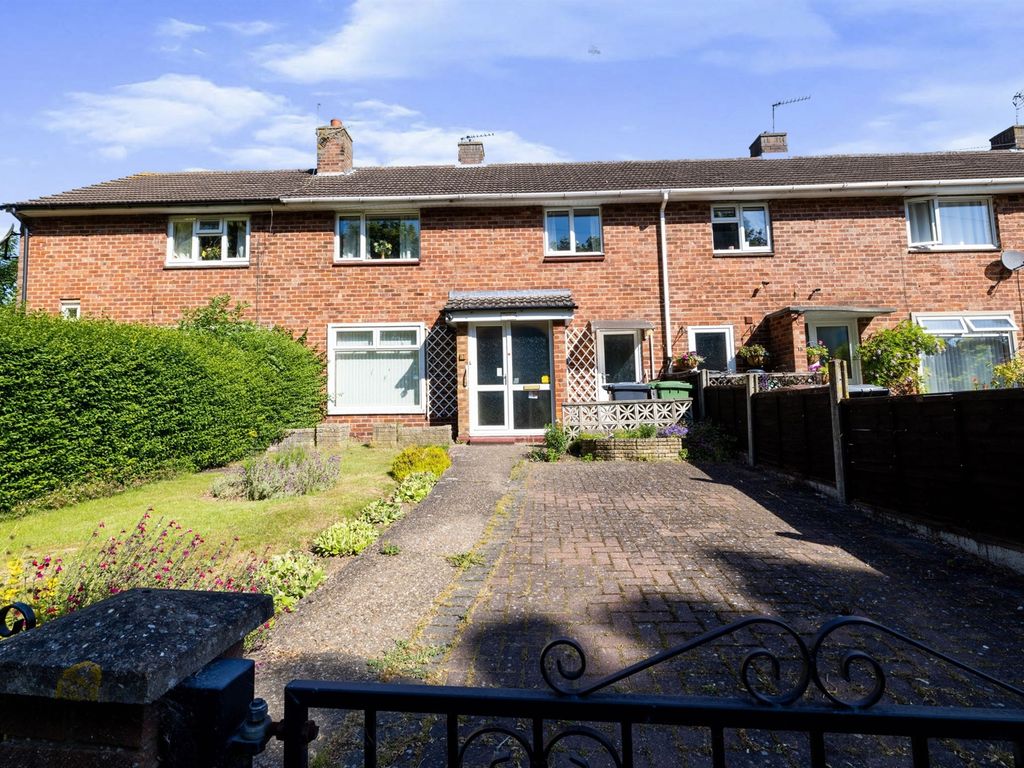 3 bed terraced house for sale in Woodhall Drive, Lincoln LN2 Zoopla