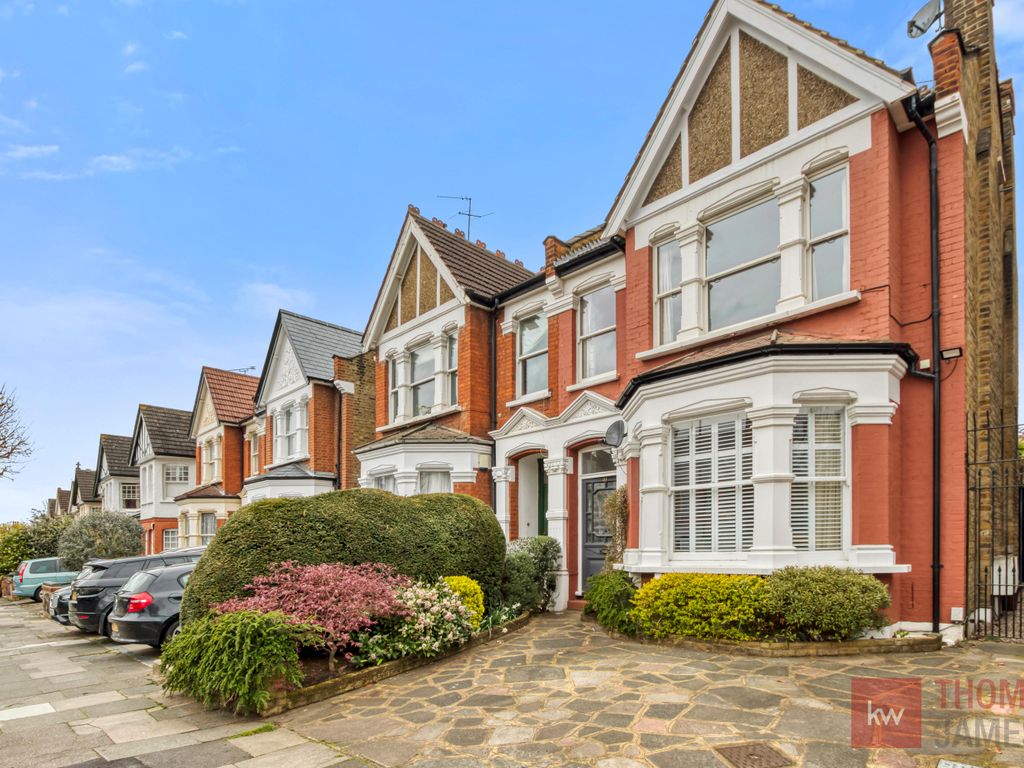 2 bed for sale in Old Park Road, London N13 Zoopla