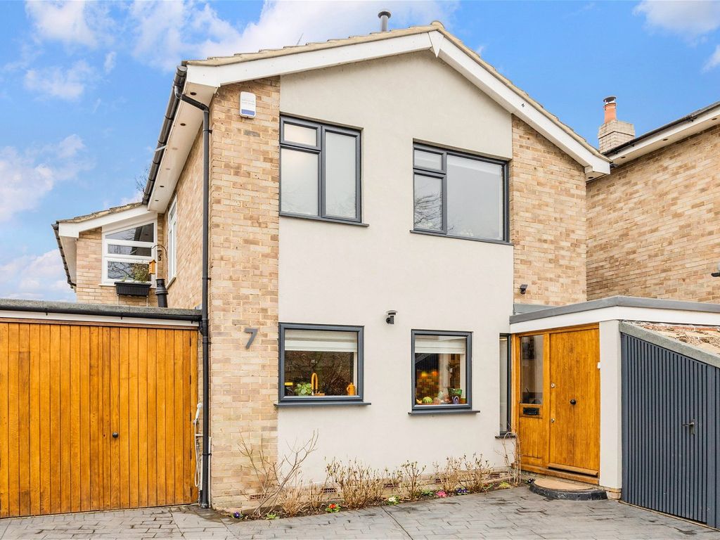 4 bed detached house for sale in Silkham Road, Oxted RH8 Zoopla