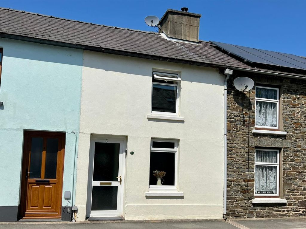 2 bed terraced house for sale in Marlais View, Llansawel, Llandeilo