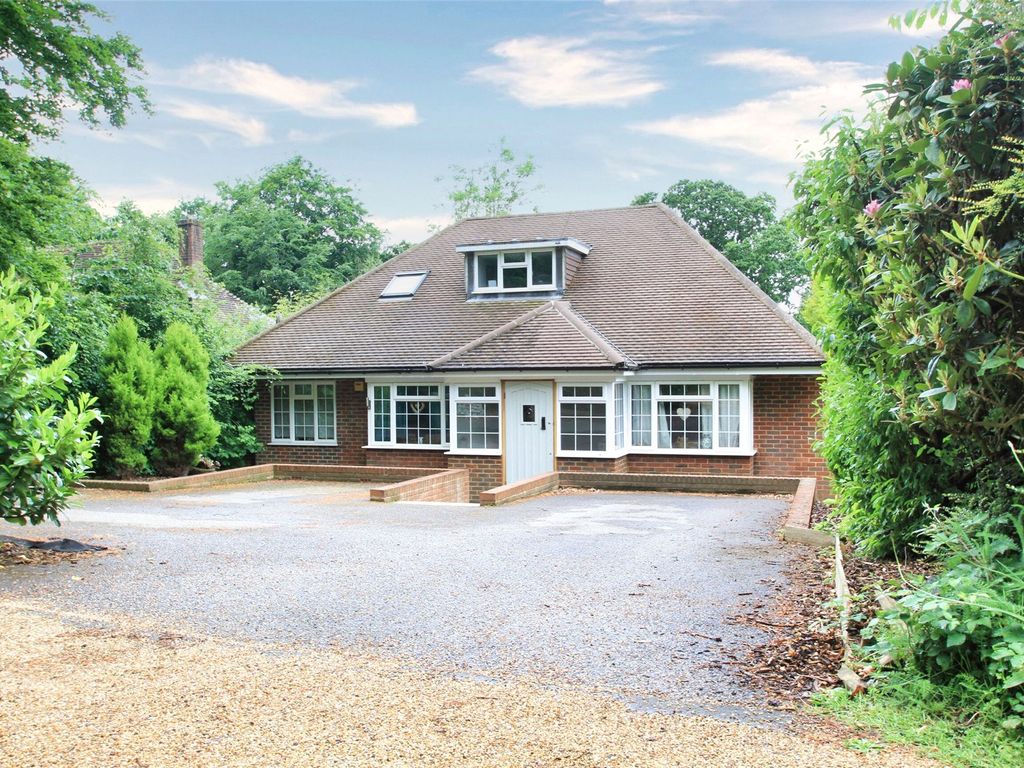 5 bed bungalow for sale in Abinger Hammer, Dorking RH5 Zoopla