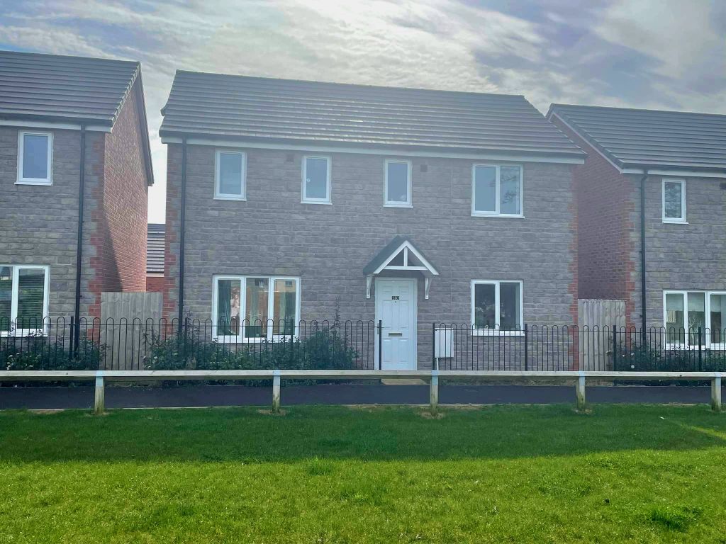 3 bed detached house for sale in Collins Close, Langport TA10 Zoopla