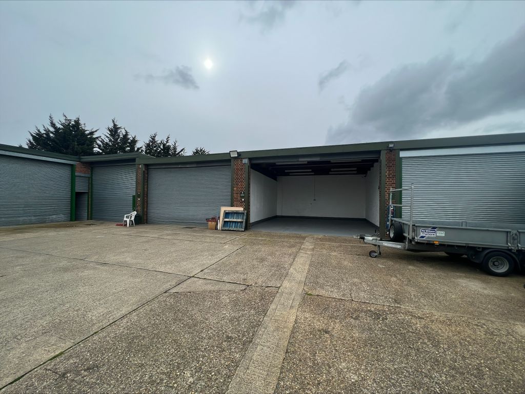 Warehouse to let in Crow Lane, Romford RM7 Zoopla