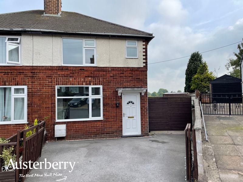 3 bed semidetached house to rent in Oak Place, Meir, StokeOnTrent