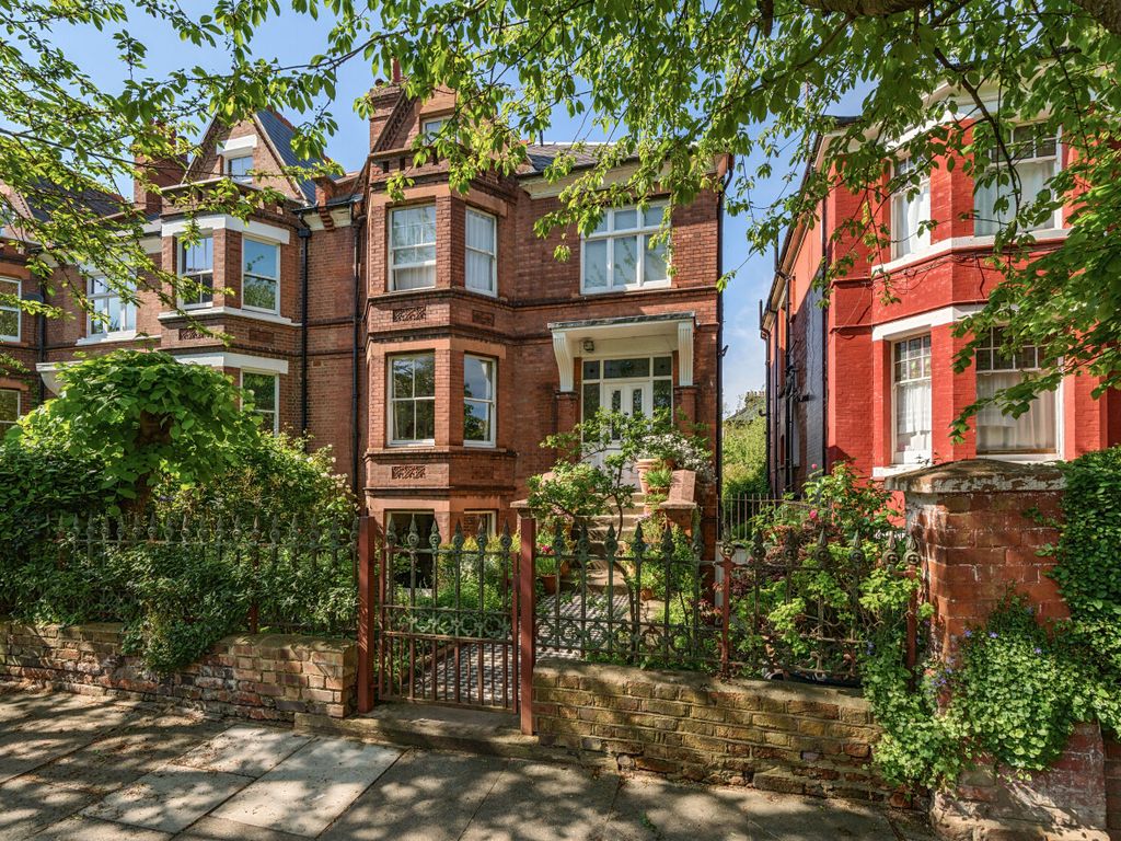 7 bed semidetached house for sale in Anson Road, Tufnell Park N7, £