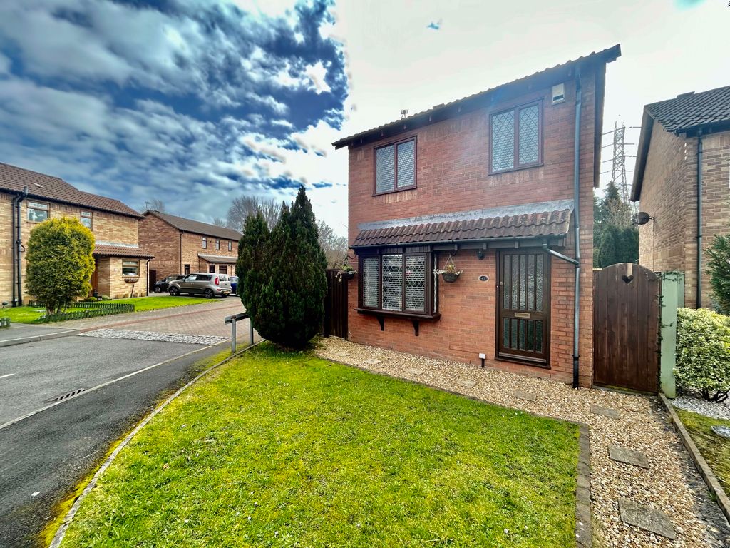 3 bed detached house for sale in Cottesmore Way, Cross Inn, Pontyclun