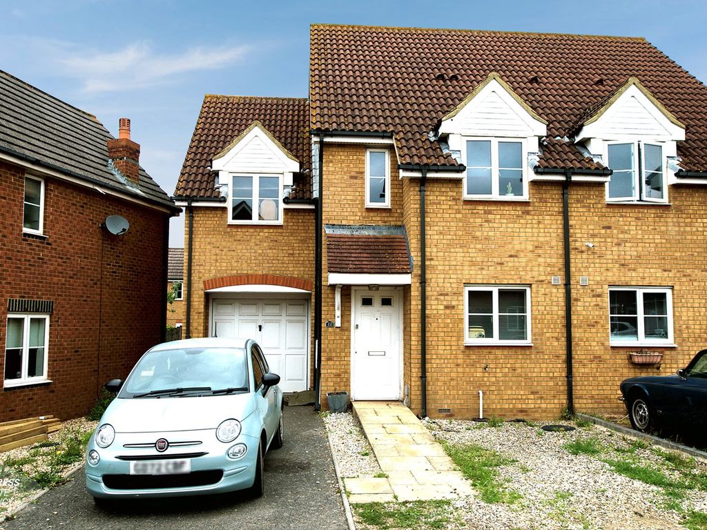 3 bed semidetached house for sale in Thistle Drive, Whitstable CT5, £