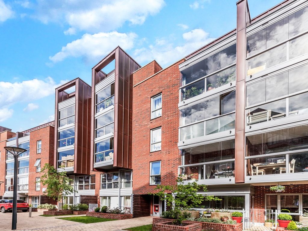 Collins Building 2 Wilkinson Close London NW2  