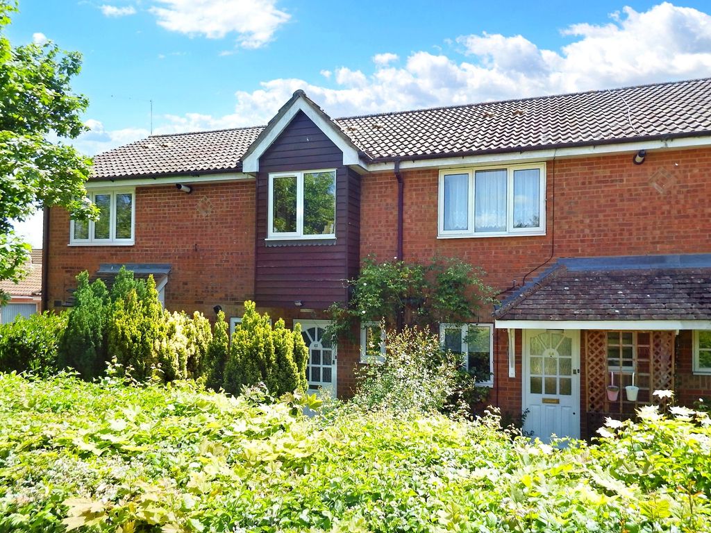 2 bed terraced house for sale in Morecambe Close, Stevenage