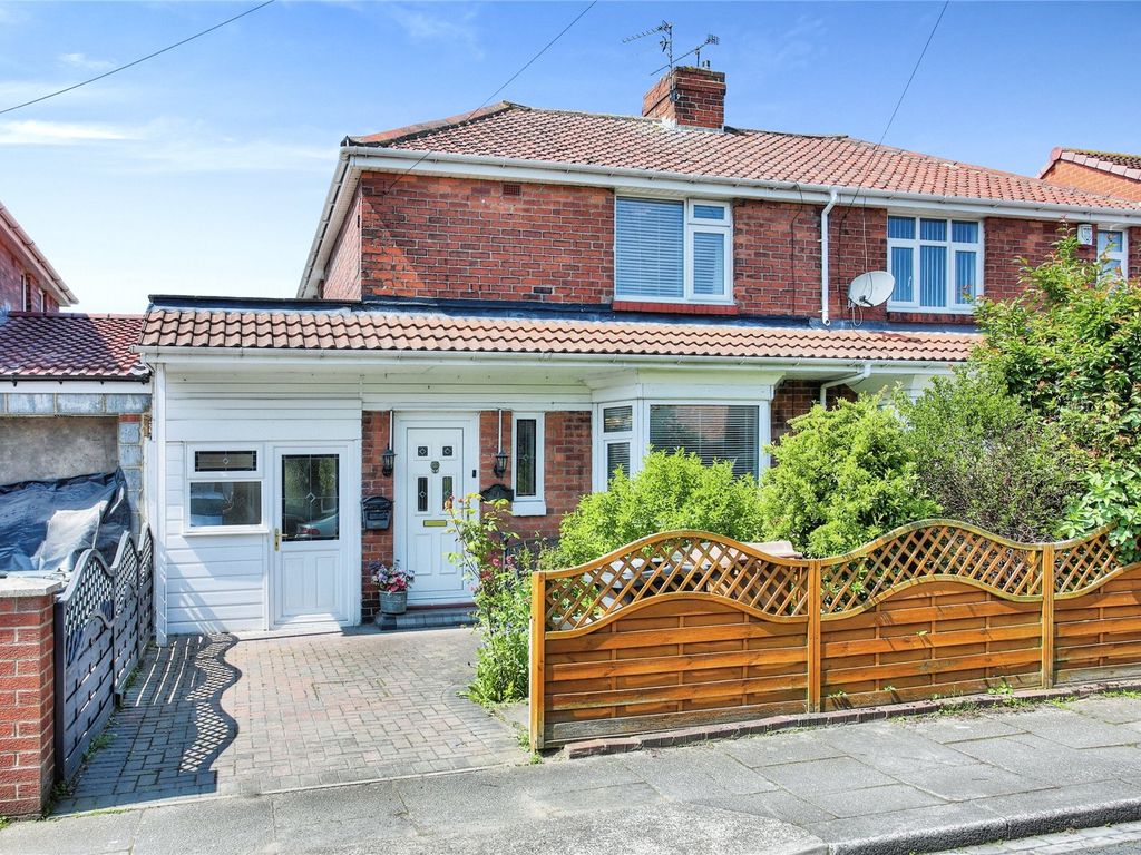 2 bed semidetached house for sale in Tynedale Avenue, Wallsend, Tyne