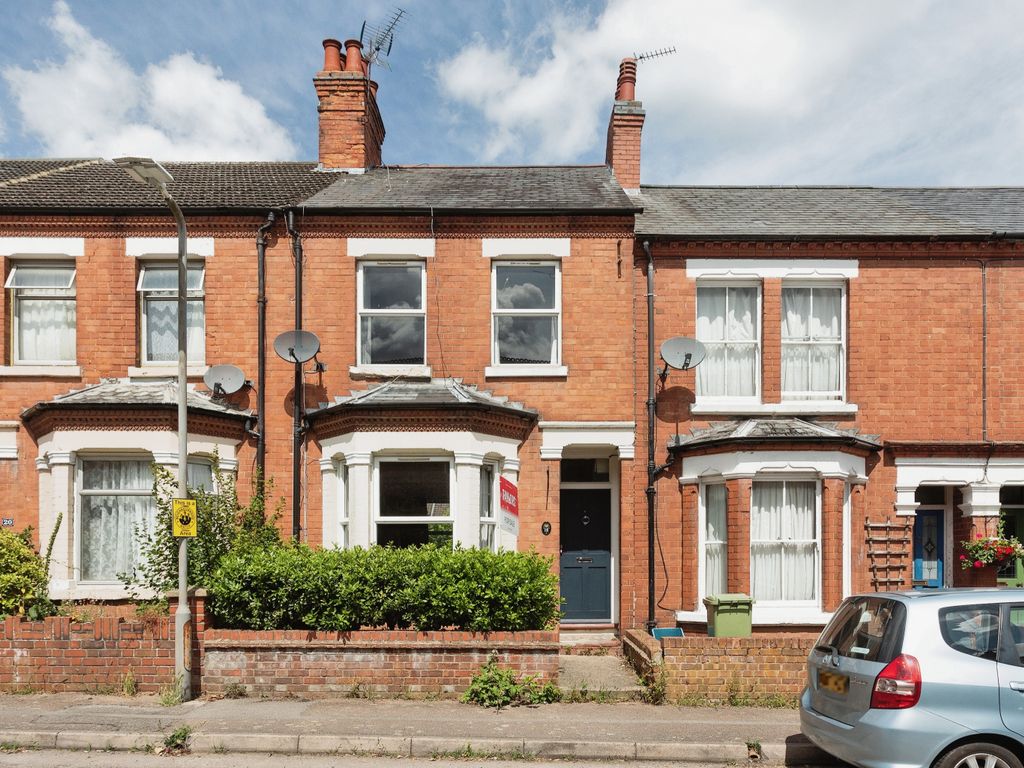3 bed terraced house for sale in Victoria Street, Wolverton, Milton