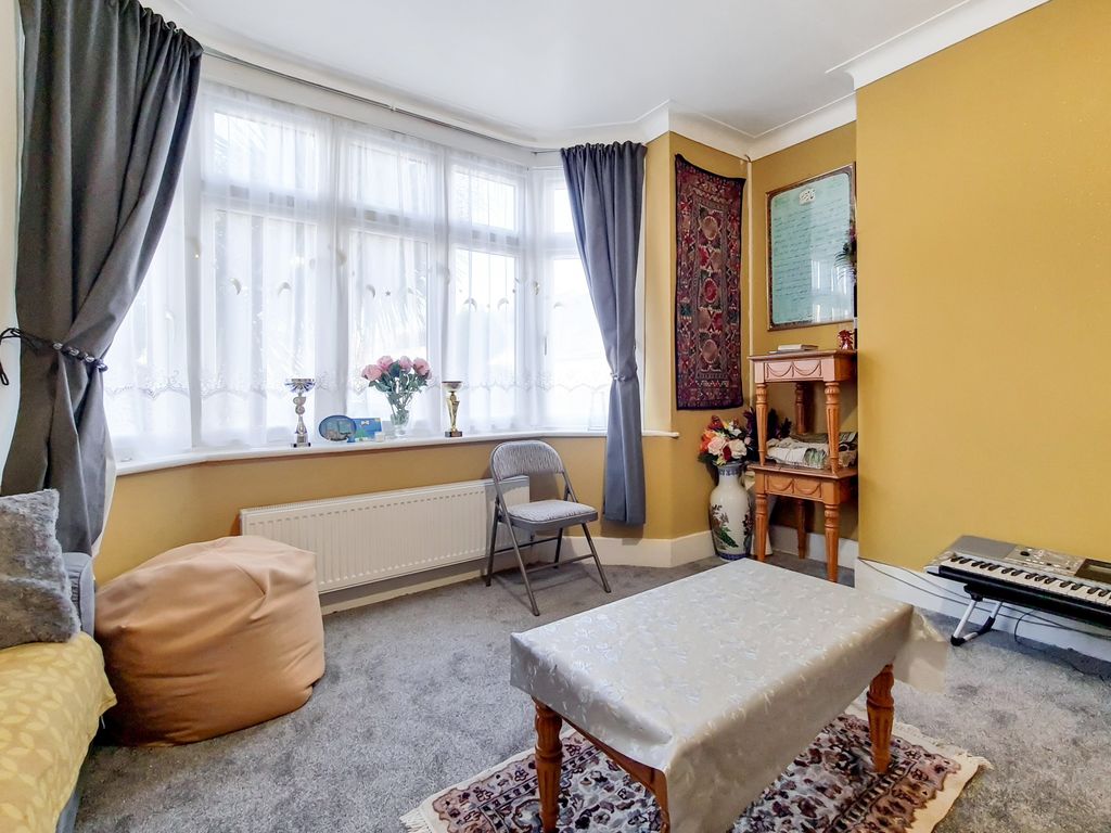3 bed terraced house for sale in Sandford Road, London E6 Zoopla