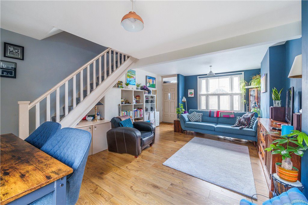 2 bed terraced house for sale in Byron Road, Leyton, London E10 Zoopla
