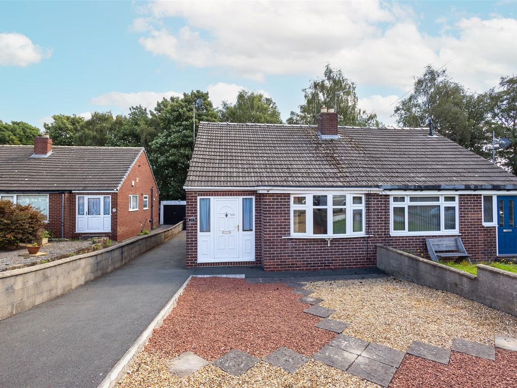 2 bed semidetached bungalow for sale in Sandyacres Drive, Rothwell