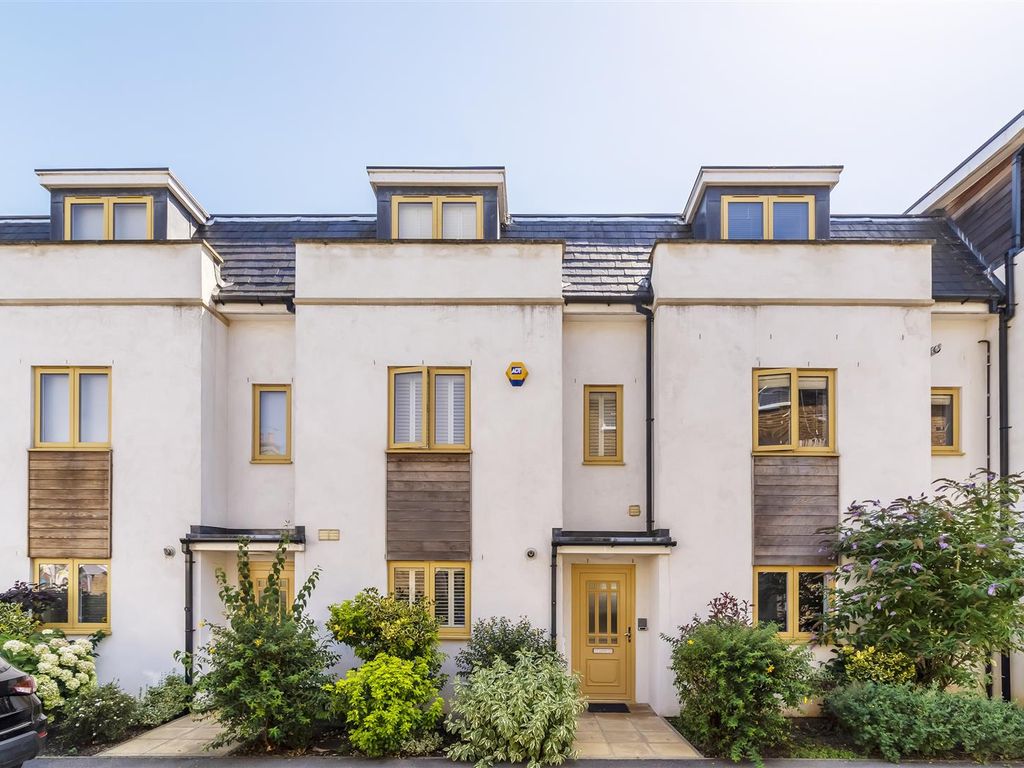 3 bed terraced house to rent in Northfield Road, Ealing W13 Zoopla