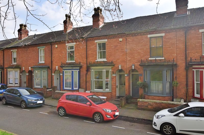 3 bed terraced house for sale in Lindum Avenue, Lincoln LN2, £199,950