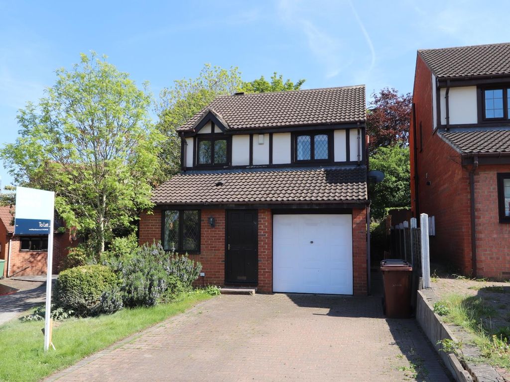 3 bed detached house for sale in The Rowans, Rodley, West Yorkshire