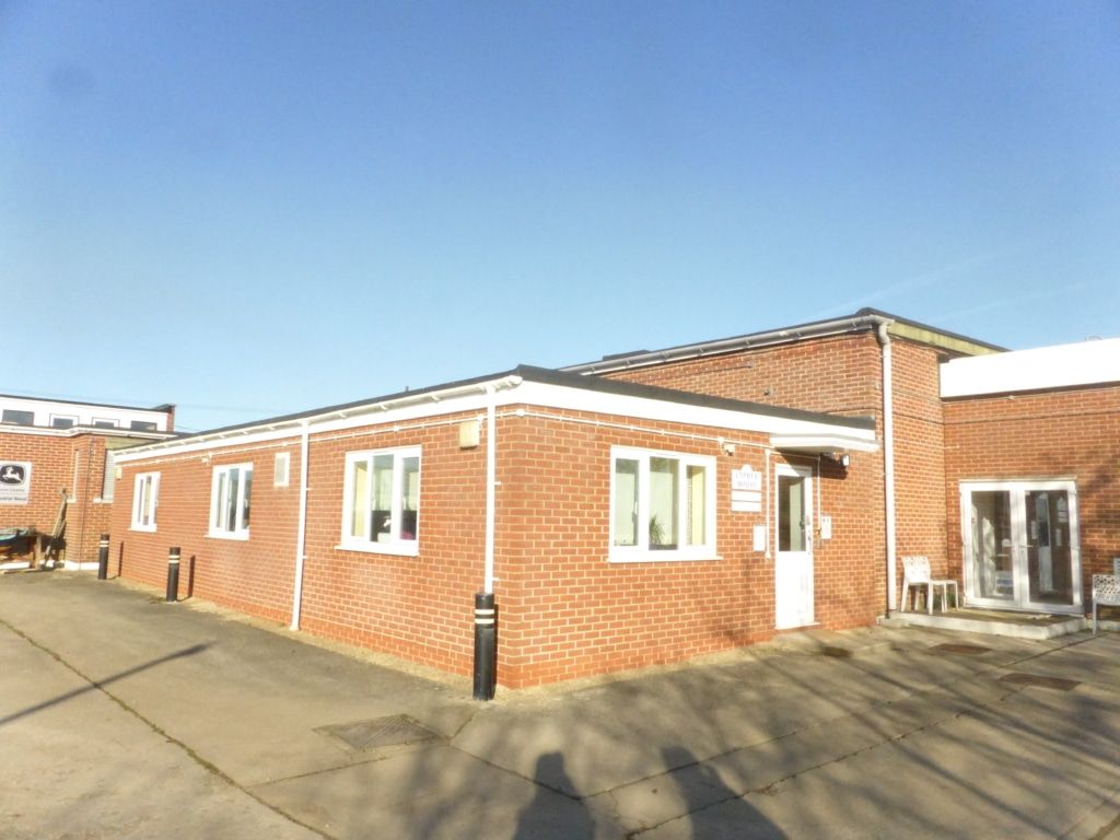 Office to let in Rooms 1, 2 & 3, Cypher House, Bampton Business Centre