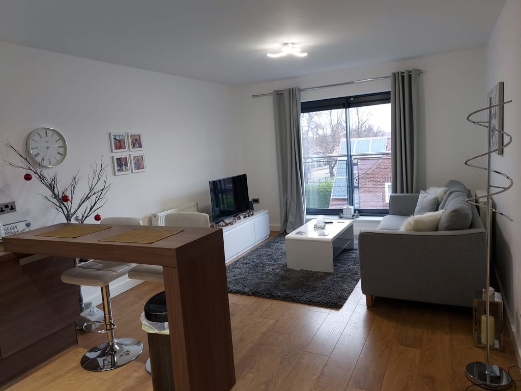 2 bed flat for sale in Mere Lane, Armthorpe, Doncaster DN3, £110,000