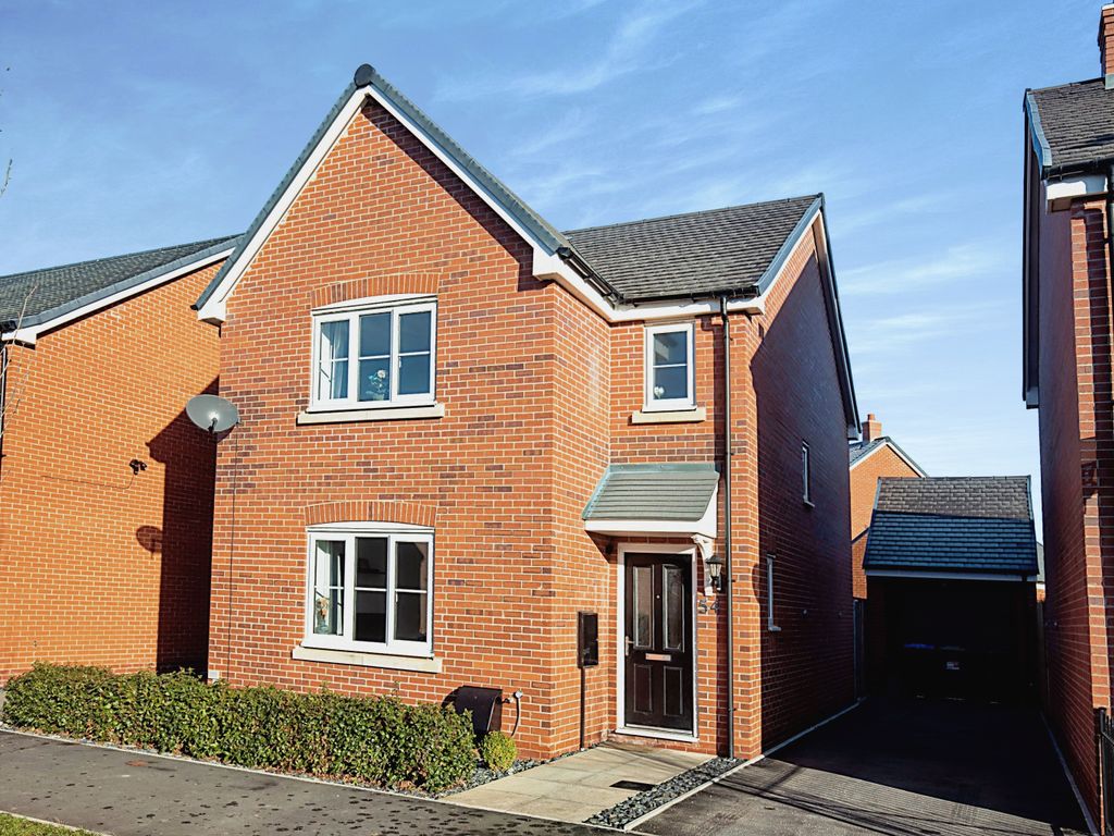 3 bed detached house for sale in Bailey Avenue, StratfordUponAvon