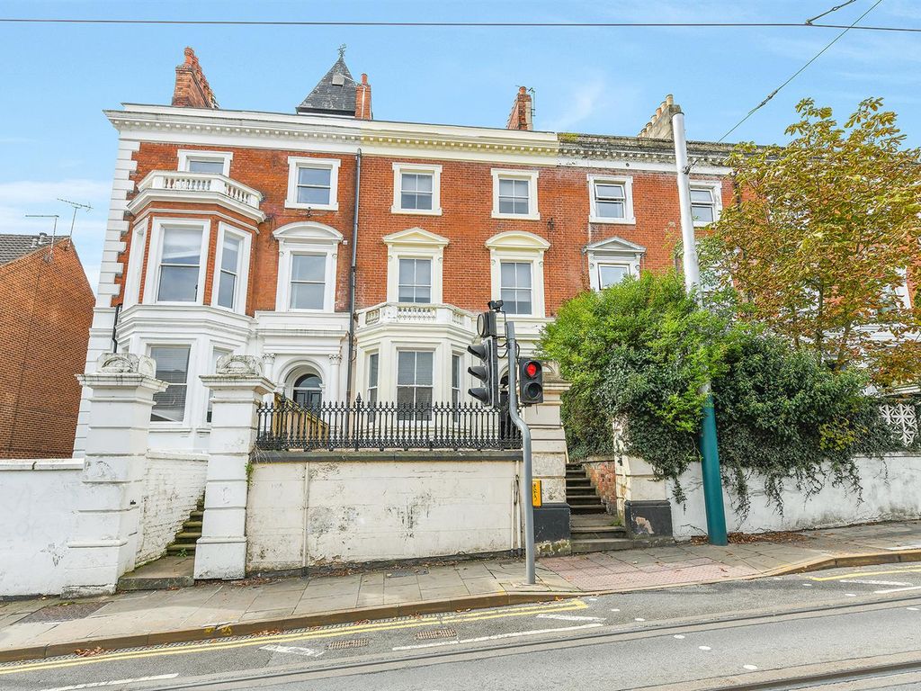 Waverley Street, Nottingham NG7  