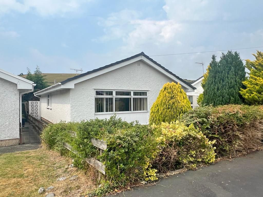 2 bed bungalow for sale in Ger Y Llan, Penrhyncoch, Aberystwyth SY23