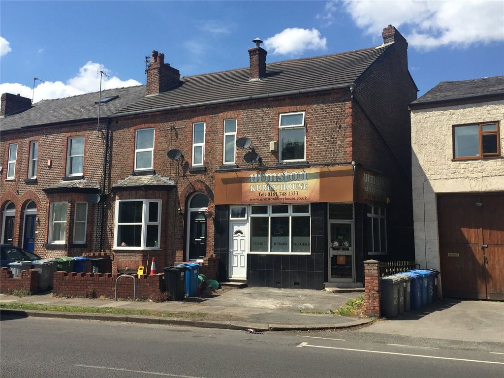 2 bed flat for sale in Stretford Road, Urmston, Manchester, Greater