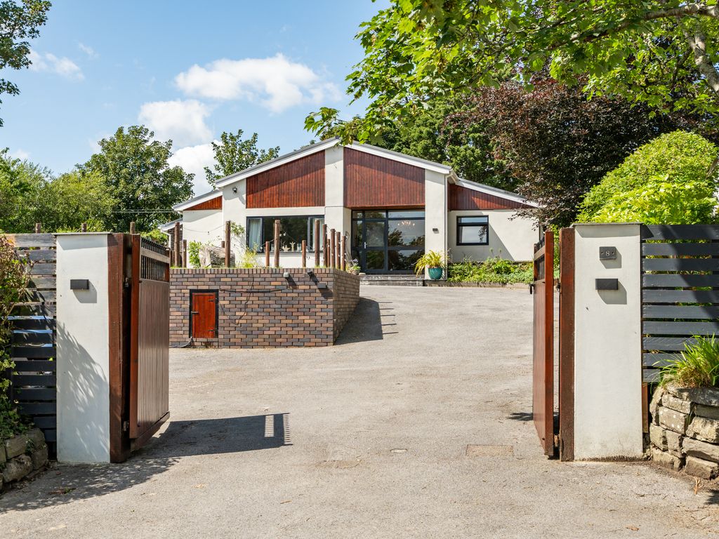 4 bed detached bungalow for sale in Bendrick Drive, Southgate, Swansea