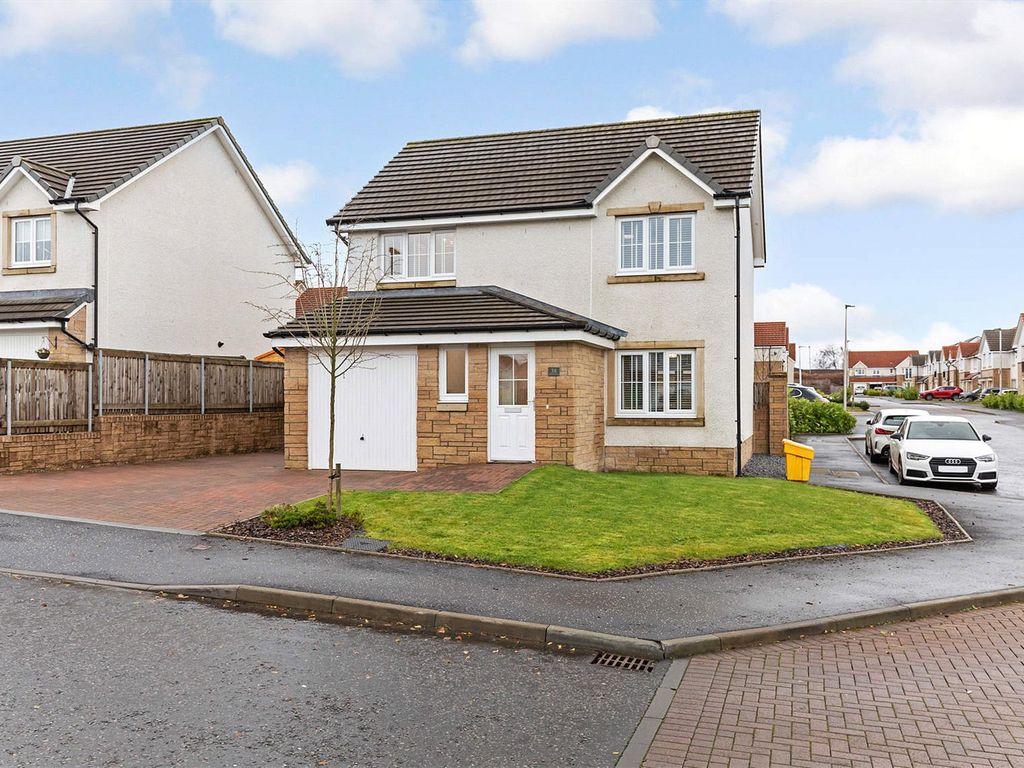 3 bed detached house for sale in Alnwick Drive, Cumbernauld, Glasgow G68, £295,000 Zoopla
