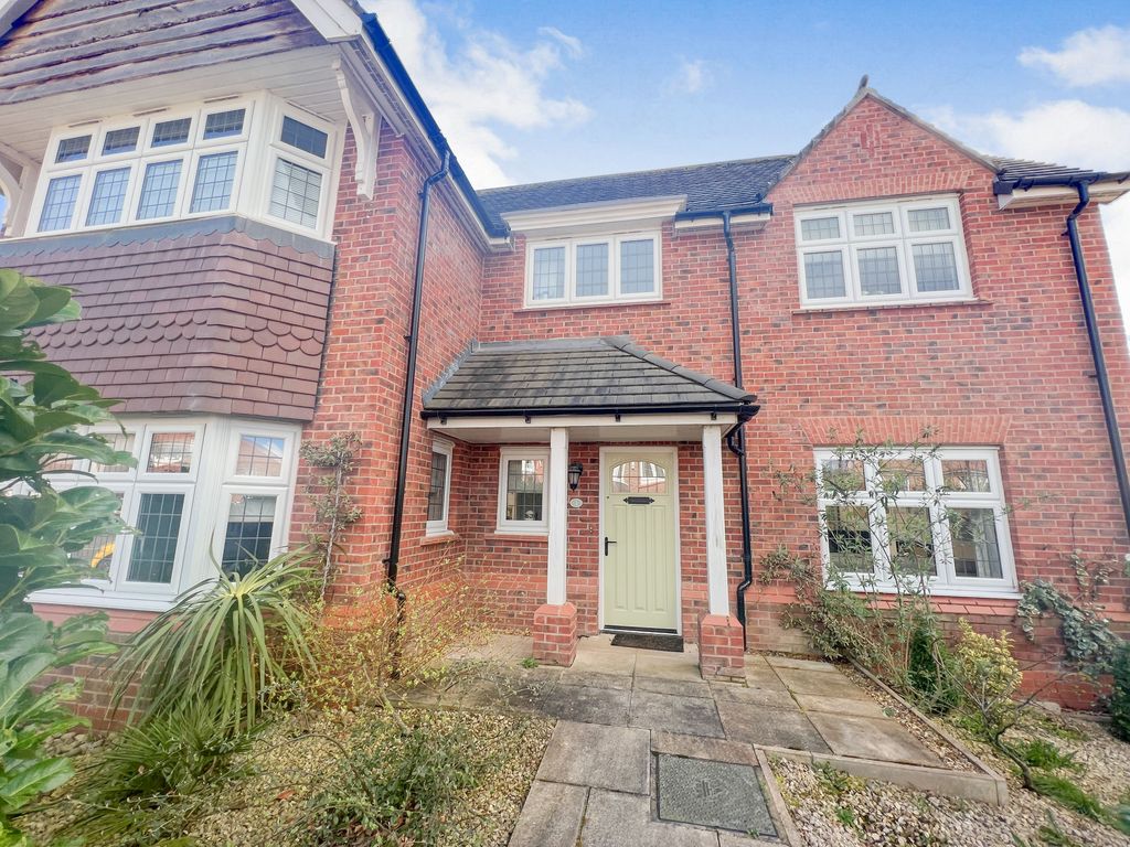 4 bed detached house for sale in Harrison Close, Tattenhall, Chester