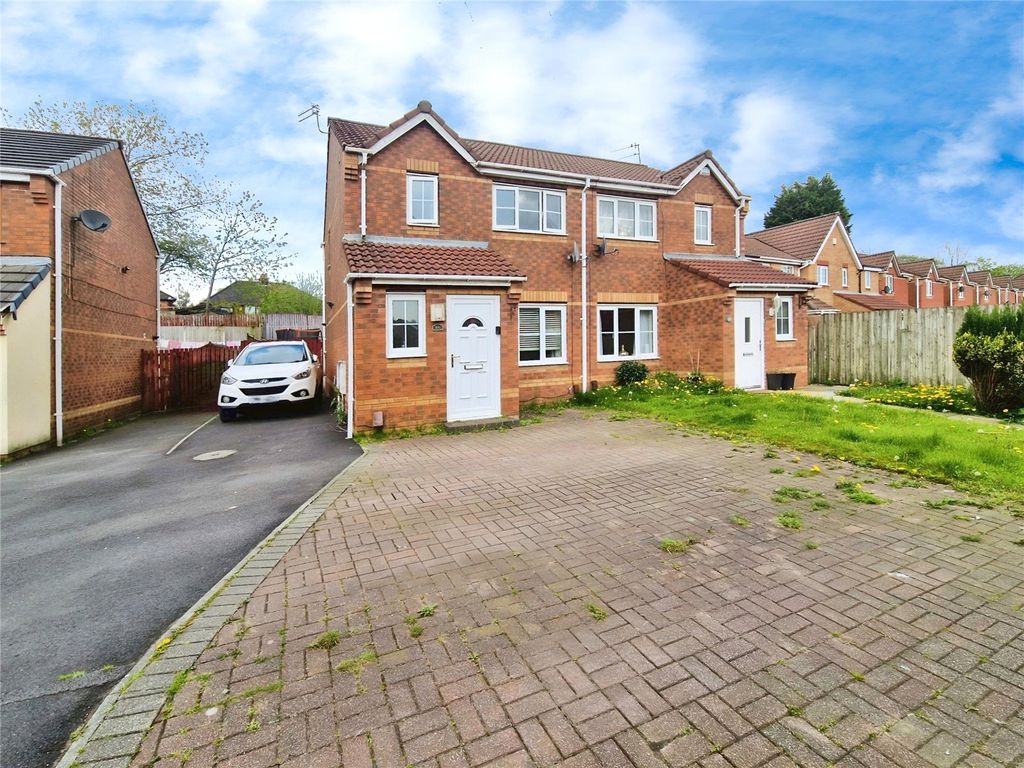 3 bed semidetached house for sale in Seathwaite Road, Farnworth