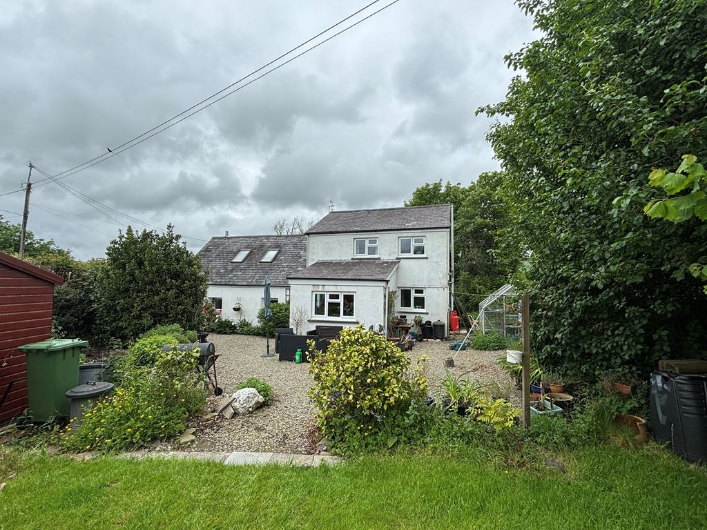 3 bed detached house for sale in Abermeurig, Lampeter SA48, £349,950