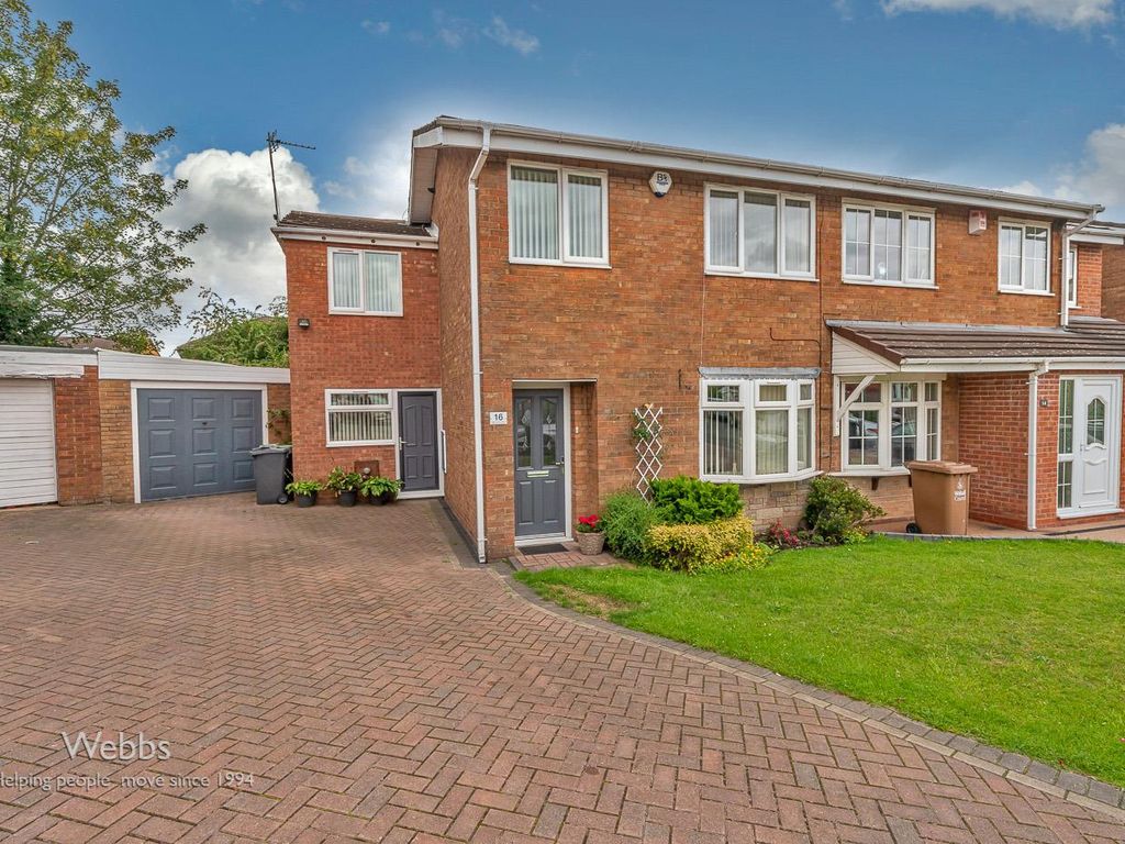 4 bed semidetached house for sale in Westville Road, Reedswood