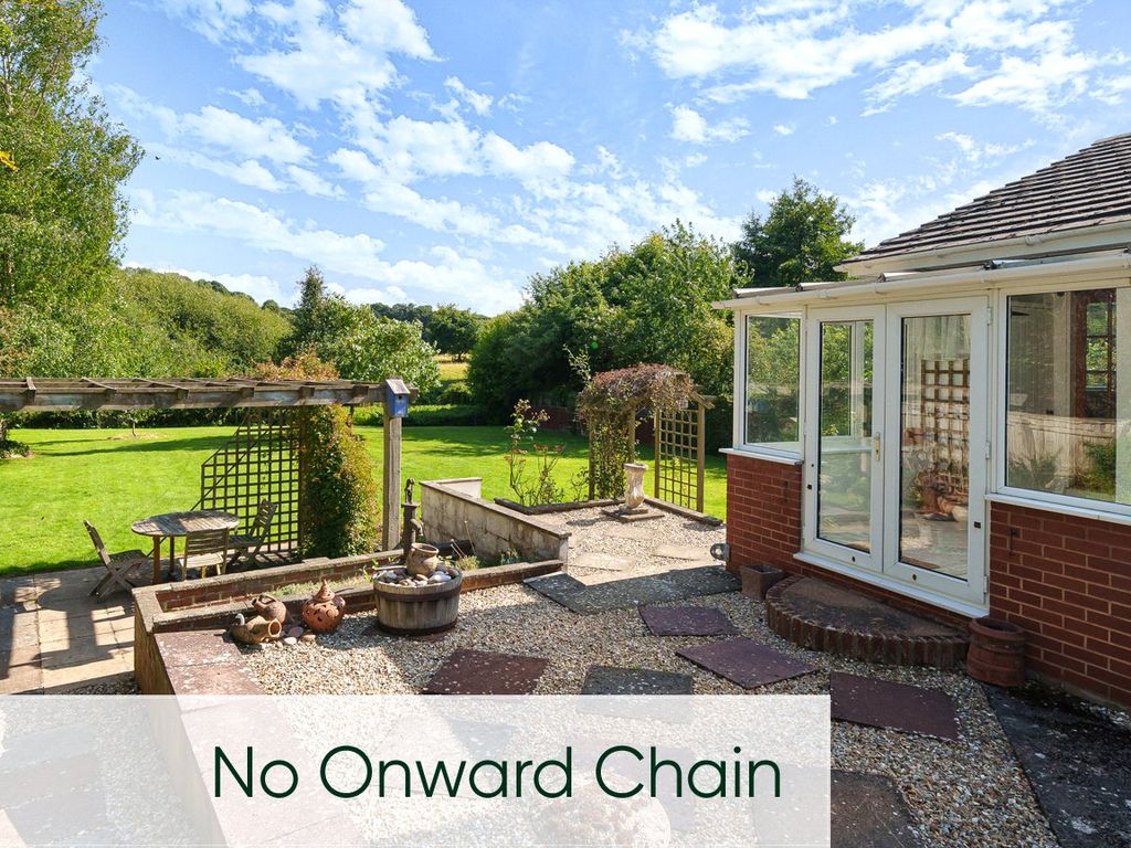 3 bed bungalow for sale in DaysPottles Lane, Exminster, Exeter EX6, £