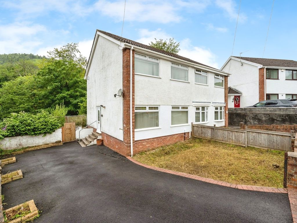 3 bed semidetached house for sale in Pine Valley, Cwmavon, Port Talbot