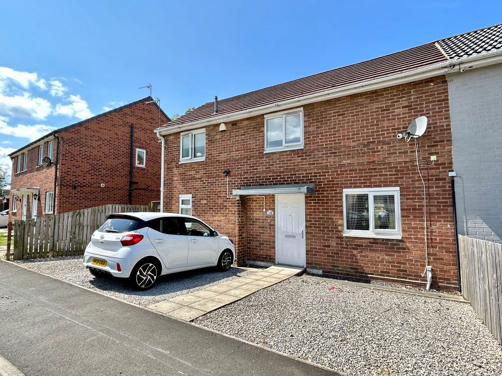 3 bed semidetached house for sale in Fairbairn Road, Peterlee SR8 Zoopla