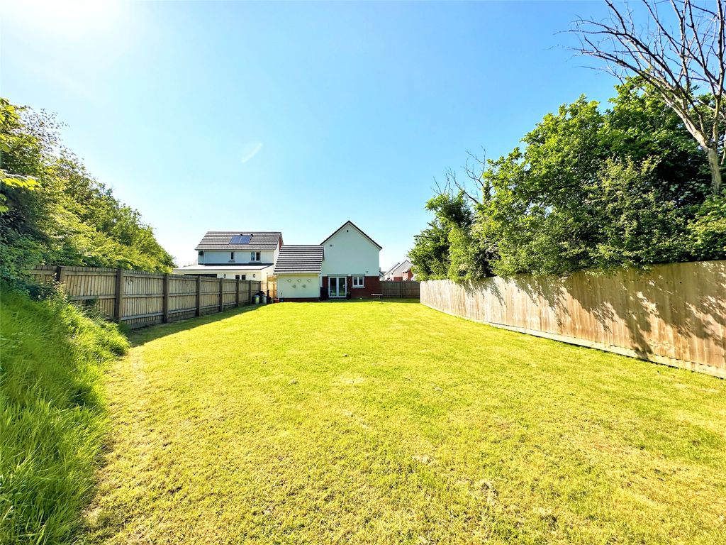 3 bed detached house for sale in Osborne Gardens, Barnstaple, Devon EX31 Zoopla