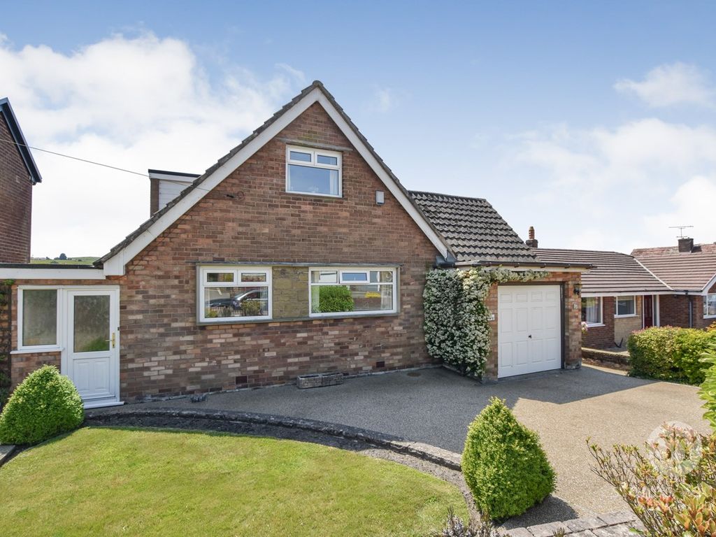 3 bed linkdetached house for sale in Knowsley Road West, Clayton Le