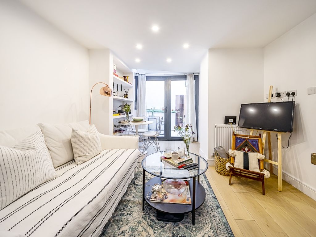 1 bed flat to rent in Westbourne Park Road, London W11 Zoopla