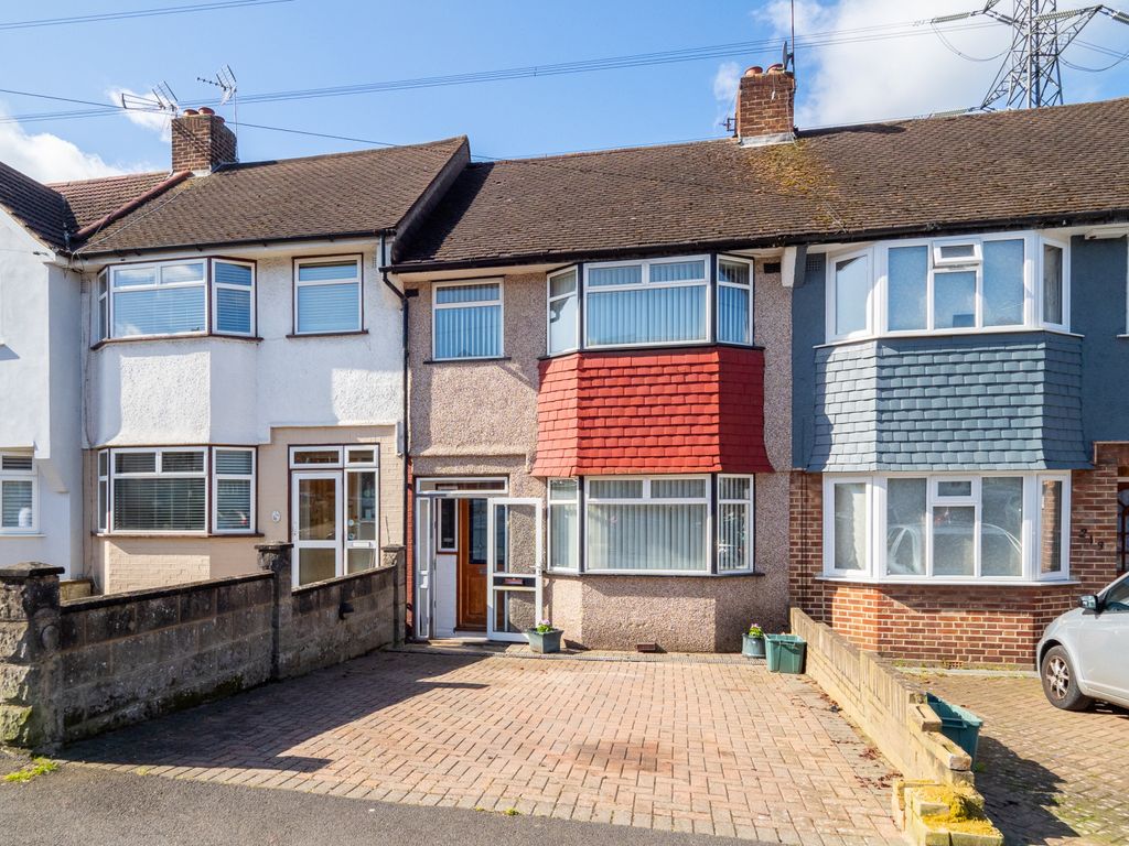 3 bed terraced house for sale in Lynmouth Avenue, Morden SM4 Zoopla