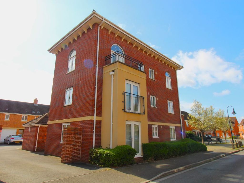 2 bed flat for sale in Worle Moor Road, Weston Village, WestonSuper